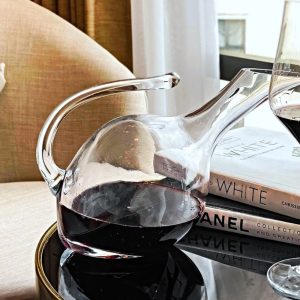 Bình đựng rượu vang Bohemia Decanter có quai 1250ml