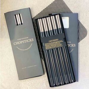 Đũa sợi thủy tinh cao cấp kháng khuẩn màu đen (set 10 đôi)